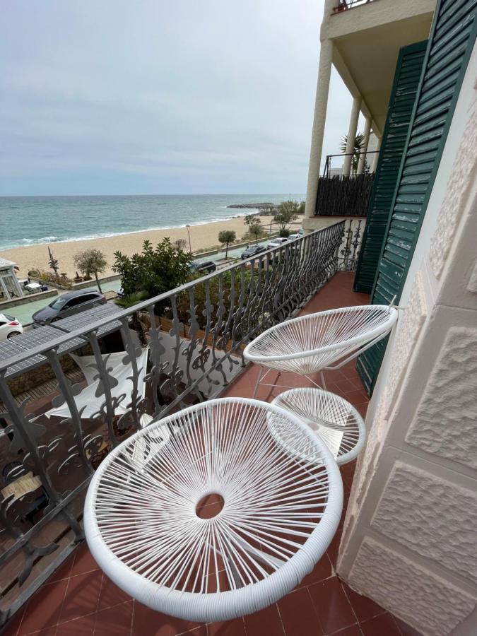 ホテル Kalima Beach カルデス・デストラック エクステリア 写真