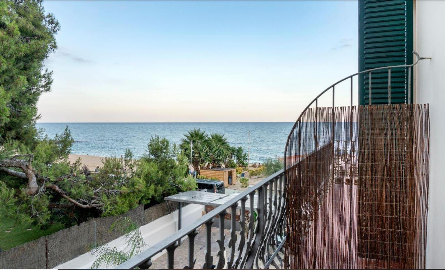 ホテル Kalima Beach カルデス・デストラック 部屋 写真